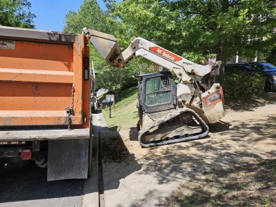 03_cahaba_heights_hauling_dirt.jpg