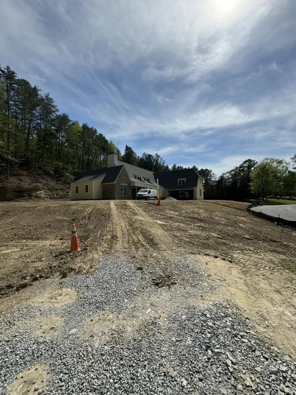 Back Fill And Final Grade On A Slab Home — photo 4