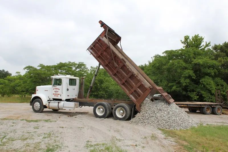 Gravel Delivery at Lay Lake, Alabama — photo 12