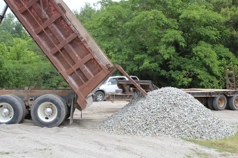 Gravel Delivery at Lay Lake, Alabama — photo 14