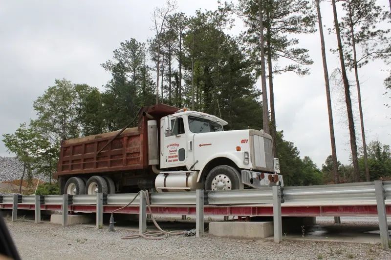 Gravel Delivery at Lay Lake, Alabama — photo 8