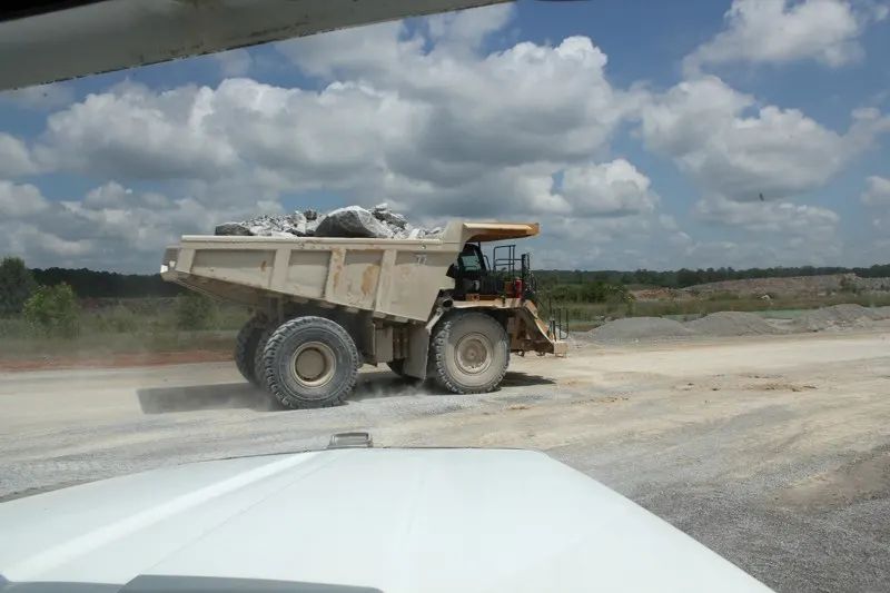 Sand Delivery — photo 2