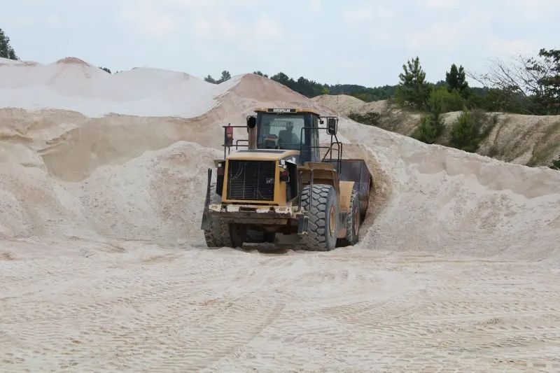 Sand Delivery — photo 5