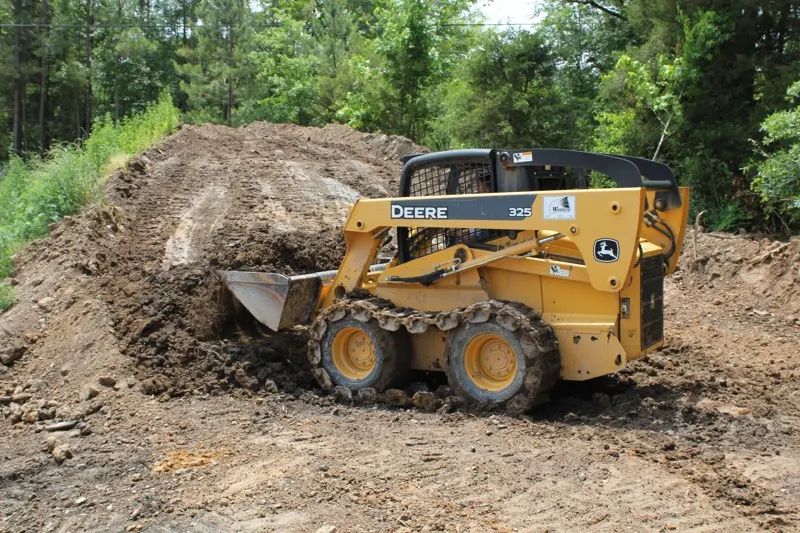 Top soil loading and delivery — photo 11
