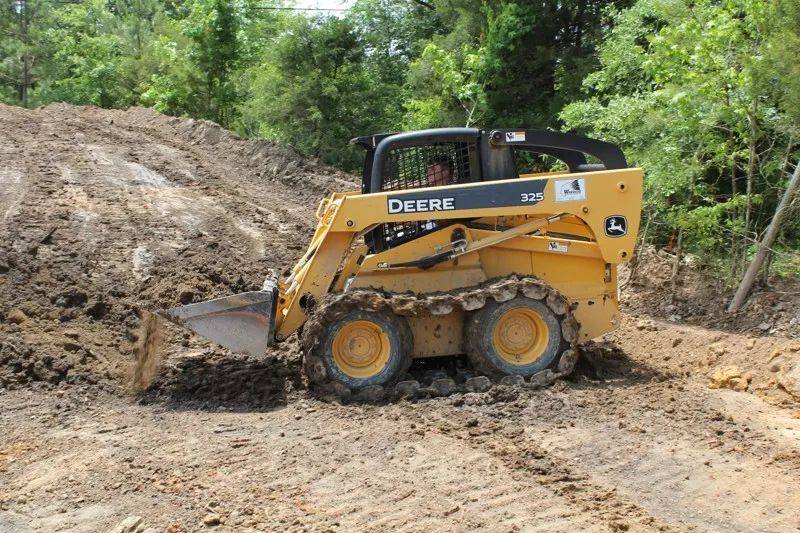 Top soil loading and delivery — photo 12