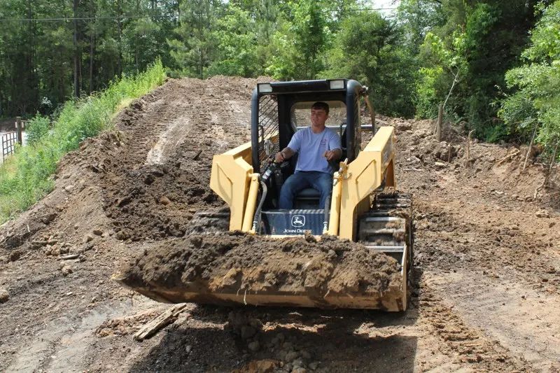 Top soil loading and delivery — photo 13